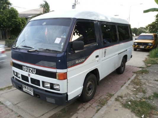 ตู้ ISUZU BUDDY มือเดียว สวยเดิมบาง ใช้น้อย ภายในสวยเดิม