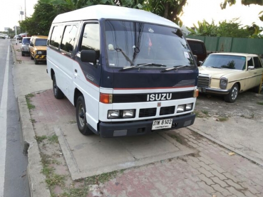ตู้ ISUZU BUDDY มือเดียว สวยเดิมบาง ใช้น้อย ภายในสวยเดิม