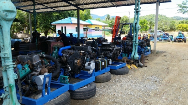 เราทำปั๊มแรงดันสูงชนเครื่องยนย่างเดียวครับ จึงมีความเชี่ยวชาญโดยตรงต์ดีเซลล์อ เราทำปั๊มแรงดันสูงชนเครื่องยนย่างเดียวครับ จึงมีความเชี่ยวชาญโดยตรงต์ดีเซลล์อ