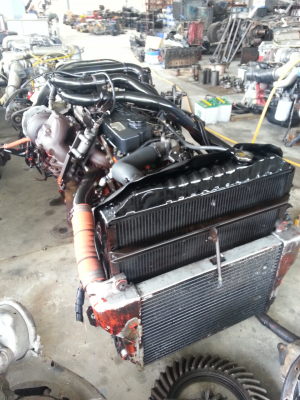 เครื่อง 6he turbo  260 แรง  ปั้มใหญ่ หม้อน้ำอินเตอร์ครบ  เทอร์โบแท้