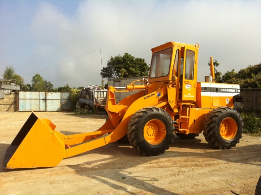 ขายรถตัก KOMATSU  510 มีหลายคัน