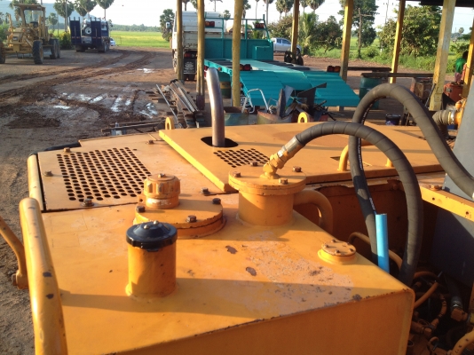 ขายรถแม็คโคร  SK 60-2 สภาพเก่านอก มีลายหัวเจาะพร้อมใช้