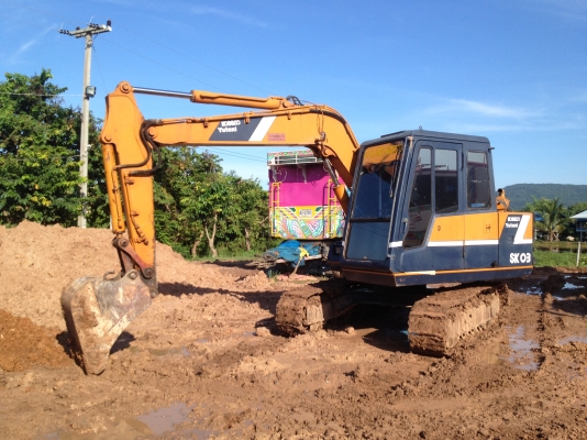 ขายรถแม็คโคร  SK 60-2 สภาพเก่านอก มีลายหัวเจาะพร้อมใช้