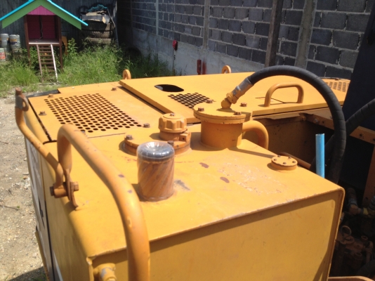 ขายรถแม็คโคร  SK 60-2 สภาพเก่านอก มีลายหัวเจาะพร้อมใช้