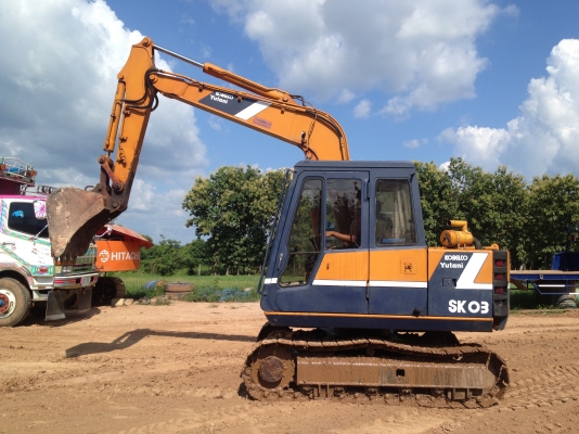 ขายรถแม็คโคร  SK 60-2 สภาพเก่านอก มีลายหัวเจาะพร้อมใช้