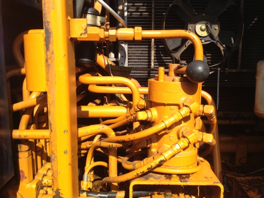 ขายรถแม็คโคร  SK 60-2 สภาพเก่านอก มีลายหัวเจาะพร้อมใช้