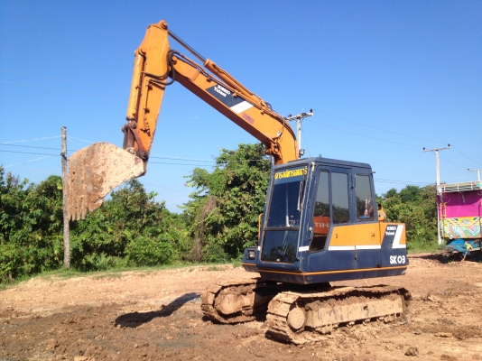 ขายรถแม็คโคร  SK 60-2 สภาพเก่านอก มีลายหัวเจาะพร้อมใช้