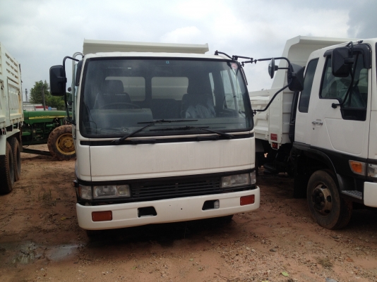 ขาย 6 ล้อดั้มพ์ดิน HINO สิงห์ไฮเทค เครื่อง 165-195 แรงม้าระบบน้ำมันสนใจรีบเลยครับ ทุกคันทำใหม่ เก็บงานใหม่หมด เช็คเครื่อง เกียร์ แอร์ เฟืองท้าย ระบบไฟระบบแอร์ พร้อมทะเบียนทุกคันครับ