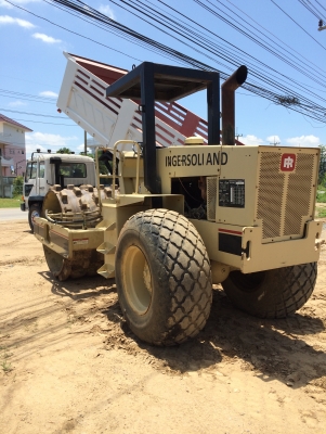 ขายถบดถนนสั่นสะเทือนINGERSOLLAND SD100 D 2เปลือก 2 เพลา ทะเบียนพร้อม