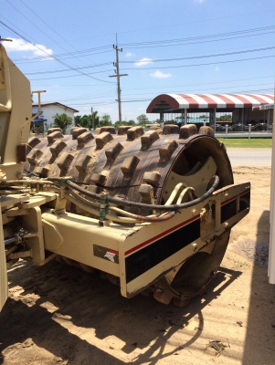 ขายถบดถนนสั่นสะเทือนINGERSOLLAND SD100 D 2เปลือก 2 เพลา ทะเบียนพร้อม