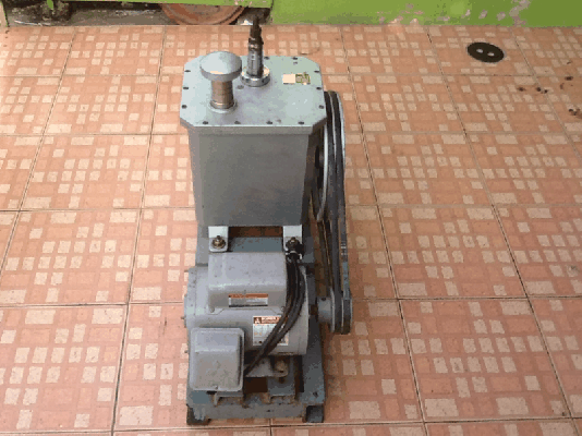 ขายถูก VACUUM PUMP CV-3NI Made in japan.