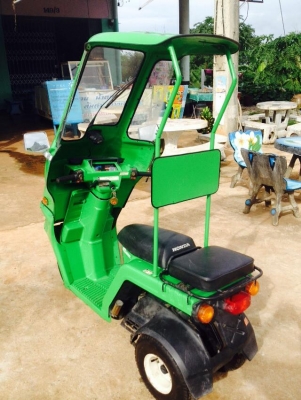 ขายรถสามล้อ Honda Gyro x มือ 1 ไทย ครับ (15,500) ราคานี้ก่อนวันศุกร์นะครับ รถเครื่องดีมาก ไฟติดทุกดวง ที่ปัดน้ำฝนใช้งานได้จริง ยางเพิ่งเปลี่ยนทั้งสามเส้น ใช่ไม่ถึง 10 กิโล สีเดิมๆจากญี่ปุ่นครับ ขายรถสามล้อ Honda Gyro x มือ 1 ไทย ครับ (15,500) ราคานี้ก่อนวันศุกร์นะครับ รถเครื่องดีมาก ไฟติดทุกดวง ที่ปัดน้ำฝนใช้งานได้จริง ยางเพิ่งเปลี่ยนทั้งสามเส้น ใช่ไม่ถึง 10 กิโล สีเดิมๆจากญี่ปุ่นครับ