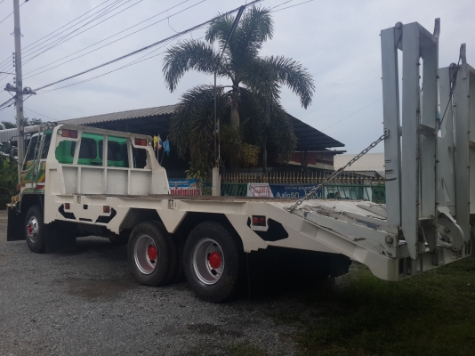 ขายรถเทรลเลอร์ 10 ล้อ ISUZU เครื่อง 185 แรงม้า รถ 2 เพลา บรรทุกรถเกี่ยวข้าว ขายรถเทรลเลอร์ 10 ล้อ ISUZU เครื่อง 185 แรงม้า รถ 2 เพลา บรรทุกรถเกี่ยวข้าว