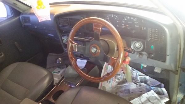 ขายรถบ้านสวย 90000 ถ้วนๆ ขายรถบ้านสวย 90000 ถ้วนๆ