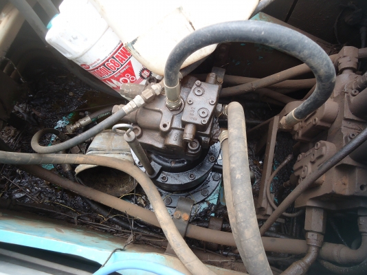 ขายด่วนรถแบคโฮYN-9ทํางานได้12500ชั้วโมงขายดาวน์650000