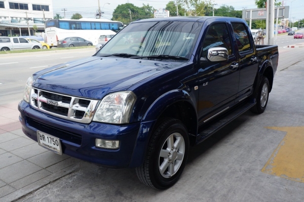 ISUZU D-MAX 4 ประตู 4WD ปี 2004 ขายรถสวย ARIBAG คู้หน้า กระจกไฟฟ้า ล้อ MAX พวงมาลัยพาวเวอร์ แอร์เย็น เครื่องดี ช่วงล่างแน่น เกียร์โฟร์ เบาะสภาพดี รถขับดีสุดๆ ภายในสภาพสวย สีสวย รถพร้อมใช้งาน จัดไฟแนนได้