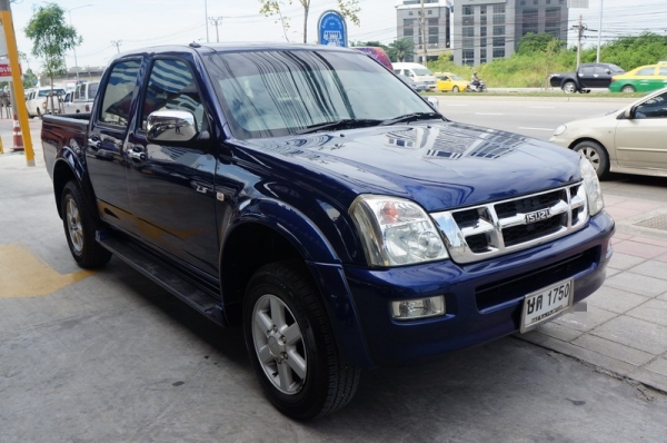ISUZU D-MAX 4 ประตู 4WD ปี 2004 ขายรถสวย ARIBAG คู้หน้า กระจกไฟฟ้า ล้อ MAX พวงมาลัยพาวเวอร์ แอร์เย็น เครื่องดี ช่วงล่างแน่น เกียร์โฟร์ เบาะสภาพดี รถขับดีสุดๆ ภายในสภาพสวย สีสวย รถพร้อมใช้งาน จัดไฟแนนได้