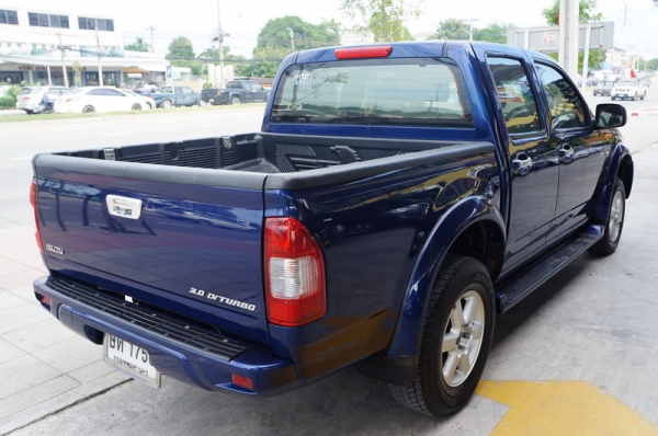ISUZU D-MAX 4 ประตู 4WD ปี 2004 ขายรถสวย ARIBAG คู้หน้า กระจกไฟฟ้า ล้อ MAX พวงมาลัยพาวเวอร์ แอร์เย็น เครื่องดี ช่วงล่างแน่น เกียร์โฟร์ เบาะสภาพดี รถขับดีสุดๆ ภายในสภาพสวย สีสวย รถพร้อมใช้งาน จัดไฟแนนได้