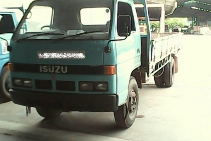 **230,000 บ.ต่อรอง**ขาย6ล้อประกอบ110แรง ISUZU NKR (คัสซีตัวเลข)4BD1-110ฝาขาว เครื่องดี แรง แน่นดีไม่เยิ้ม อึด ทน ไม่จุกจิก เกียร์ยาว เข้าง่ายไม่หลุด ช่วงล่างเดิม5น็อตหน้า-หลัง คัสซีดีเดิม มีตำหนิปะ1แผลใต้หัวเก๋งด้านคนขับ(ตามรูป) โดยรวมยังสวยเดิมไม่ผุ กระบ