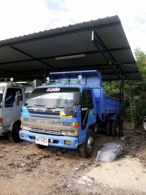 ขาย 6 ล้อดั้ม NPR 115 หัวนอก สภาพพร้อมใช้ มีสโลว์กลาง เจ้าของขายเอง