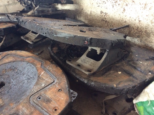 **ขายด่วนจานหัวลากคับ**เอาไปเป็นอะไหล่คับ3500 บาท