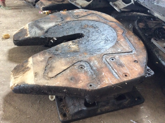 **ขายด่วนจานหัวลากคับ**เอาไปเป็นอะไหล่คับ3500 บาท