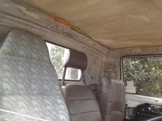 HINO KM779 เครื่อง 117 แรง wo4D กะบะยาว 5.5 เมตร เครื่องแดง wo4d ภาษีเต็ม