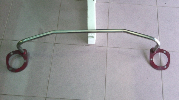 คำ้โช็คหน้า  avanza1.3