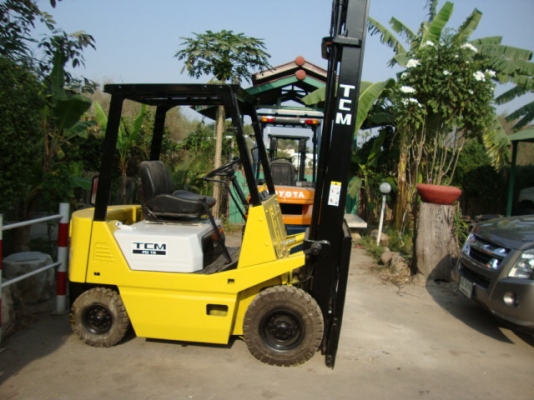 +++ ขายรถโฟล์คลิฟท์  T.C.M. FG15  ขนาด 1.5  ตัน  เครื่องยนต์เบนซิน  เสา 4.5   เมตร  งา 1,070  มม. เกียร์ธรรมดา   ยางตัน  *** สนใจรายละเอียด ราคา คุยได้ครับ โทร. 081-659-7598 ครับ ***