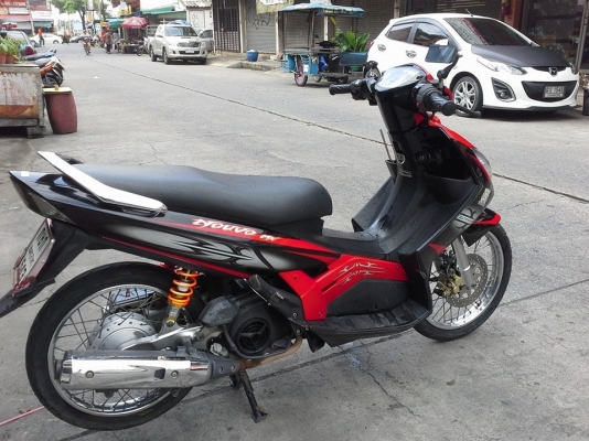 Nouvo ลายก้างปลา รถสวย เครื่องเดิมแน่นๆ ชุดสีสด มีเล่ม เอกสารครบ