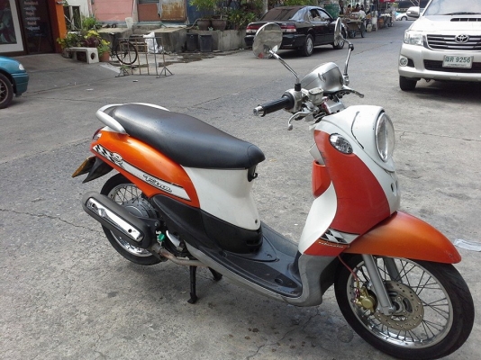 Fino สีส้ม เครื่องเดิมๆแน่น ชุดสีสด มีรอยด้านหน้า มีเล่ม เอกสารครบ