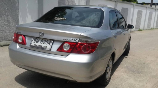 HONDA ZX 1.5 IDSi ปี 07 ออกรถ 9000 เท่านั้น