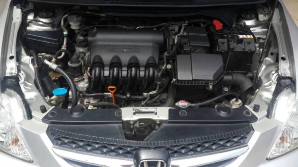 HONDA ZX 1.5 IDSi ปี 07 ออกรถ 9000 เท่านั้น