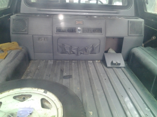 MAZDA  familia เครื่่องแน่น ช่วงล่างดี ราคาโดนๆ