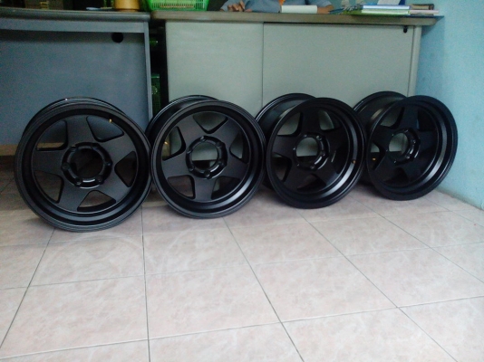ขายล้อลายเบรดเล่ย์ 16x8 ออฟ 0 สวยๆๆครับ