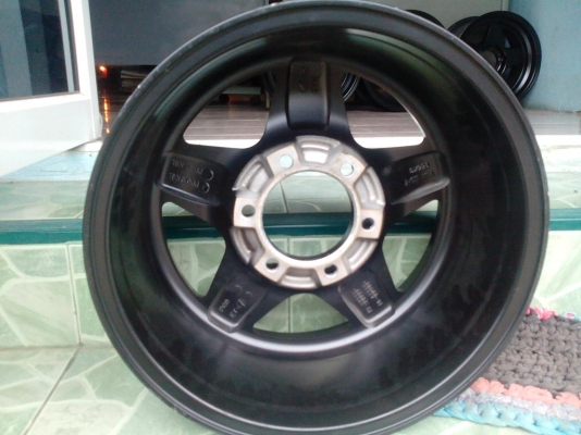 ขายล้อลายเบรดเล่ย์ 16x8 ออฟ 0 สวยๆๆครับ