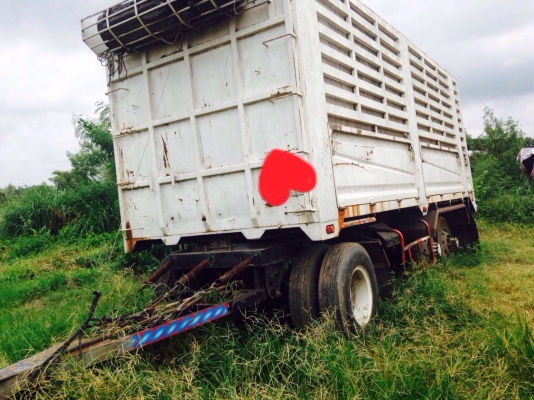 ขายลูกพ่วงคอกเกษตรไม่ดัมพ์ 3 เพลา ยาว 7 เมตร ลงเล่มเรียบร้อย ทะเบียนพร้อม