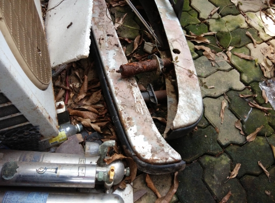 กันชนหน้าหลัง bm e30 ขายต่อครับ ยกเลิกจอง