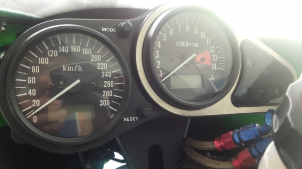 ขายzx9ปี 98ราคา85000บาท อินวอย สพม.แท้