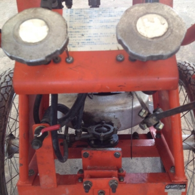 รถเข็นเครื่องพ่นยา เก่าญี่ปุ่น MARUNAKA สภาพดีพร้อมใช้งาน เครื่องยนต์ติดง่าย มีมือโยกซ้าย-ขวาสำหรับกำหนดทิศทางการพ่น รถเข็นเครื่องพ่นยา เก่าญี่ปุ่น MARUNAKA สภาพดีพร้อมใช้งาน เครื่องยนต์ติดง่าย มีมือโยกซ้าย-ขวาสำหรับกำหนดทิศทางการพ่น