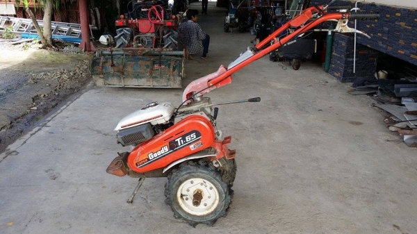 รถไถเดินตาม KUBOTA 6.5 แรง เก่าญี่ปุ่น สภาพพร้อมใช้งาน เครื่องยนต์แรงและติดง่าย คุณภาพดี รถไถเดินตาม KUBOTA 6.5 แรง เก่าญี่ปุ่น สภาพพร้อมใช้งาน เครื่องยนต์แรงและติดง่าย คุณภาพดี