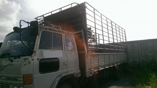 ขายรถ 6 ล้อใหญ่ ขายรถ 6 ล้อใหญ่