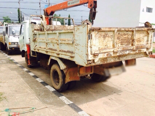 ขายรถบรรทุกหกล้อดัมพ์ Hino KM777 เครื่อง 117 แรงติดเครน2.5 ตัน ช่วงกระบะยาว 3.50 เมตร F หน้า F หลังทะเบียนพร้อม ขายรถบรรทุกหกล้อดัมพ์ Hino KM777 เครื่อง 117 แรงติดเครน2.5 ตัน ช่วงกระบะยาว 3.50 เมตร F หน้า F หลังทะเบียนพร้อม