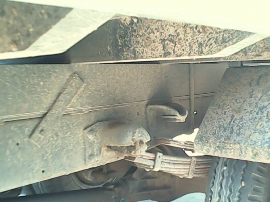 **175,000 บ.ต่อรอง**ขาย6ล้อช่วงสั้น ISUZU TL85 เครื่องเดิมเกียร์เดิม 85แรงฝาขาว แน่นๆ แรงดี ไม่เยิ้ม เกียร์ดีไม่หลุด ช่วงล่างเดิม คัสซีสวยเดิมๆไม่ปะไม่ดาม กระบะปูพื้นใหม่ พื้นเหล็กตงเหล็กหนาแข็งแรง ยาว3.20ม.ฝาทึบดีไม่ผุ หัวเก๋งเดิมภายในคอนโซลครบ พ.ธรรมดา