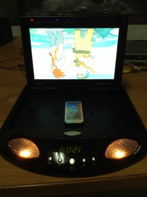 ขายจอเพดาน LCD 9" COLOR MONITER ติดรถตู้ GRANVIA มา ขายจอเพดาน LCD 9" COLOR MONITER ติดรถตู้ GRANVIA มา