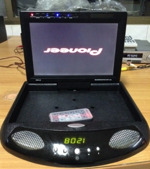 ขายจอเพดาน LCD 9" COLOR MONITER ติดรถตู้ GRANVIA มา ขายจอเพดาน LCD 9" COLOR MONITER ติดรถตู้ GRANVIA มา