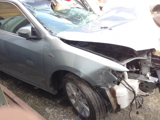 ขายซาก TOYOTA CAMRY 2.5G ปี12 ทะเบียนบุคคลโอนลอย ขายซาก TOYOTA CAMRY 2.5G ปี12 ทะเบียนบุคคลโอนลอย