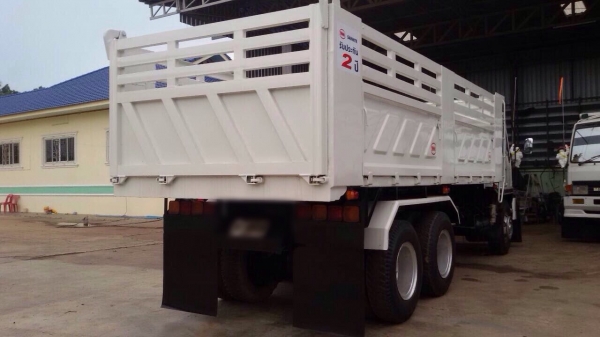 ขายรถบรรทุกสิบล้อดัมพ์ MITSUBISHI turbo ซีเรียล 5,9xx กระบะสามมิตร ยางใหม่ ปี 39 รถสวยพร้อมใช้