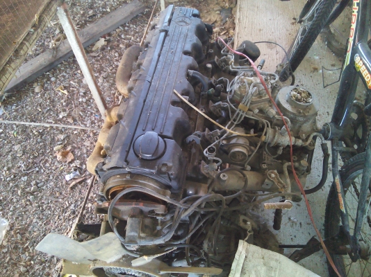 ขายเครื่อง benz 300E และเกียร์ ทำเป็นอะไหล่