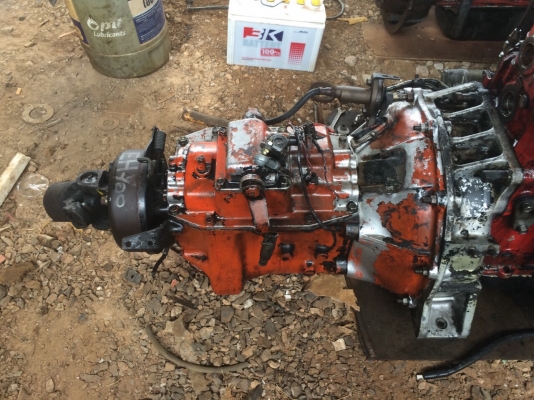 ขายเครื่องHINO-EH700 168แรงพร้อมเกียร์